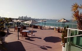 Suítes Beira-mar com Café da Manhã